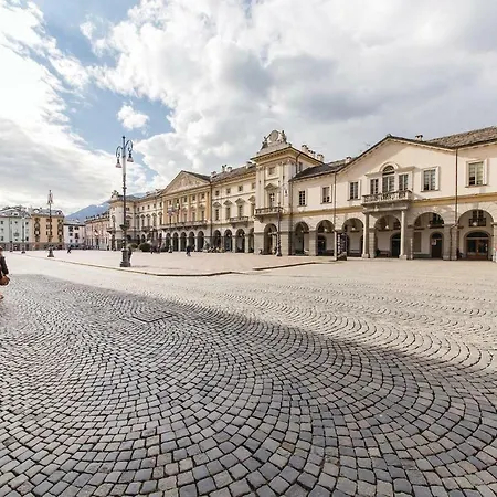 One-bedroom In Saint-christophe -ao- Senin